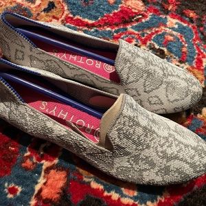 ROTHY’S IVORY SNAKE LOAFERS